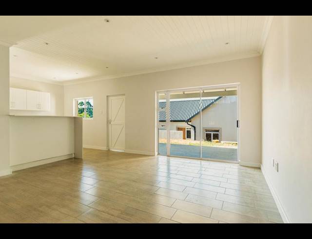 3 BEDROOM TOWNHOUSE FOR SALE IN GREENDALE